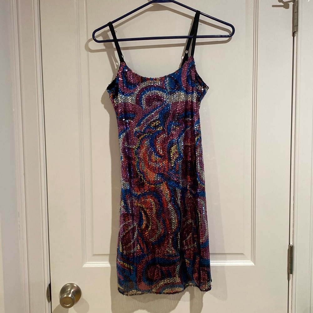 Multi color Wet Seal Sequin Mini